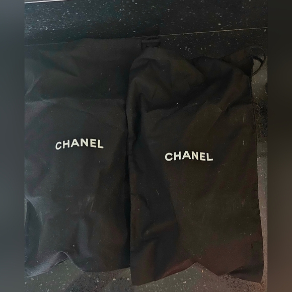 Chanel Black Patent Leather CC Turnlock Loafers Size 38 - Picture 10 of 12